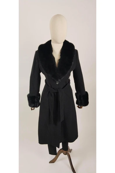 KÜRK YAKAVE KOL DETAYLI UZUN KAŞE KABAN - Resim 3