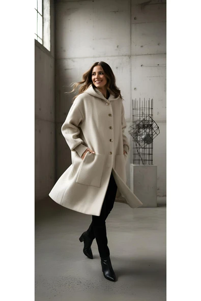 KAPUŞONLU DÜĞMELİ STANDART BEDEN ANGORA KALIN KABAN 44 BEDENE KADAR UYUM SAĞLAR OVERSİZE KESİM ürün görseli 1