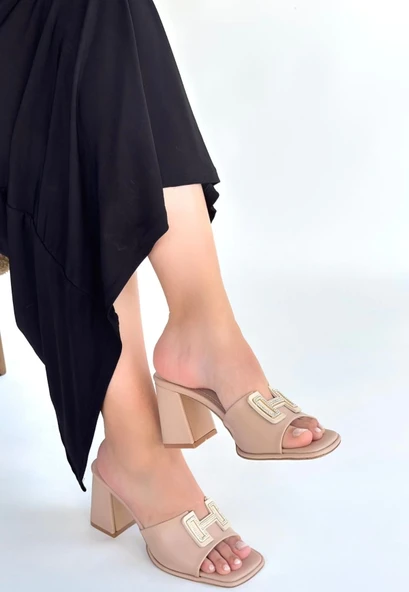 Caren Bej Cilt Topuklu Terlik ürün görseli 1