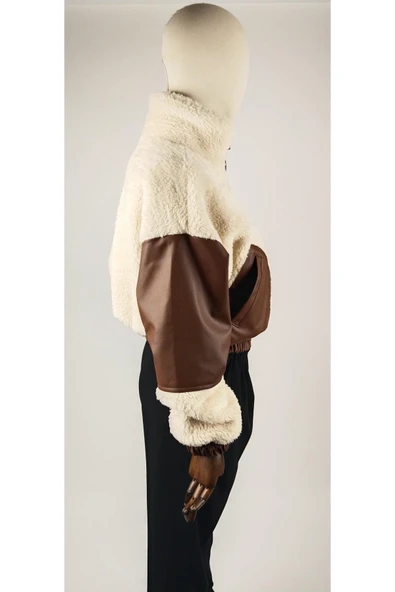 DERİLİ GARNİLİ PELUŞ MONT - Resim 4