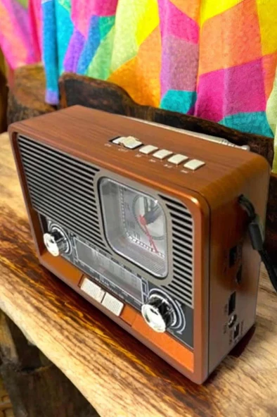 Ahşap Görünümlü Retro Bluetooth Radyo USB,AUX Ve SD Kart Girişli - Resim 3