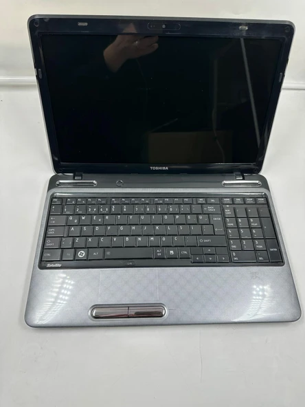 Toshiba Satellite L755-1me İ5-2450 İşlemci 8 Gb Ram 128 Gb SSD W10  Dİzüstü ( OUTLET ) ürün görseli 1