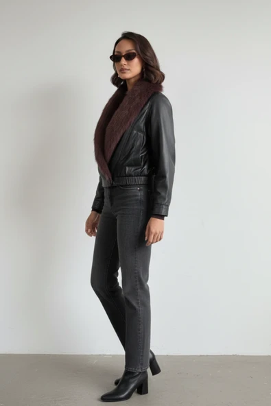 Bordo Kürk Yakalı Siyah Deri Mont - Resim 3