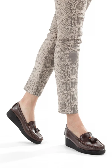 Artı-Artı001-7475-501 Hakiki Deri Ortopedik  Kadın Bağsız Kahverengi Roc Ayakkabı ürün görseli 1