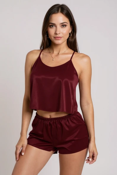 Kadın Bordo Asimetrik Sırt Dekolte Detaylı Şık Şortlu Gecelik Takım - Resim 2