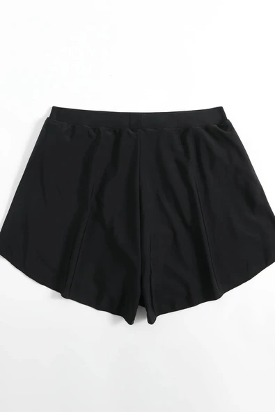 Kadın Siyah Yırtmaçlı Etek Görünümlü Şık Deniz Şortu - Modern ve Şık Tasarım - Resim 5