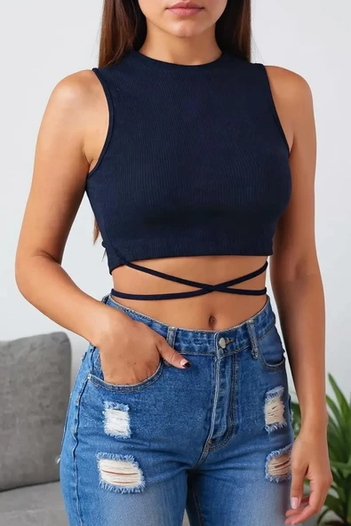 Kadın Lacivert Çapraz Bağlamalı Crop Top Büstiyer - Modern ve Şık Tasarım - Resim 6