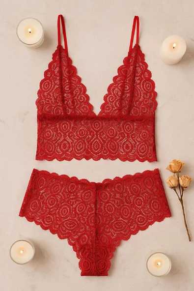 Kadın Kırmızı Dantel Bralet Şort Takımı - Tutkulu ve Çekici İç Giyim ürün görseli 1