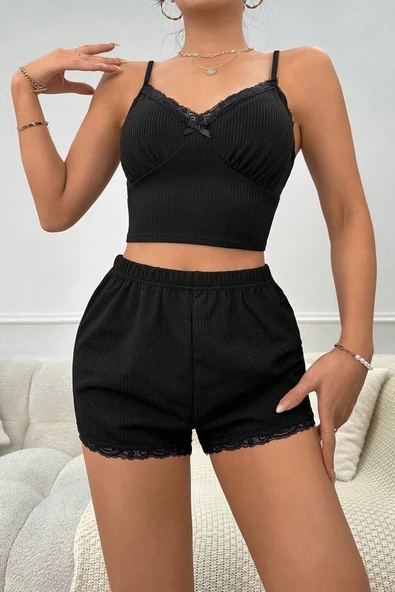 Kadın Siyah Alt ve Üst Dantel Detaylı Fiyonklu Şortlu Gecelik Takımı - Resim 4