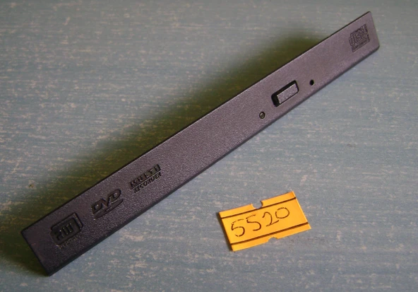 Acer Aspire 5520 5315 Dvd rom kapağı.  5520 ve 5315 serisi için. diğer modellere uymayabilir. ürün görseli 1