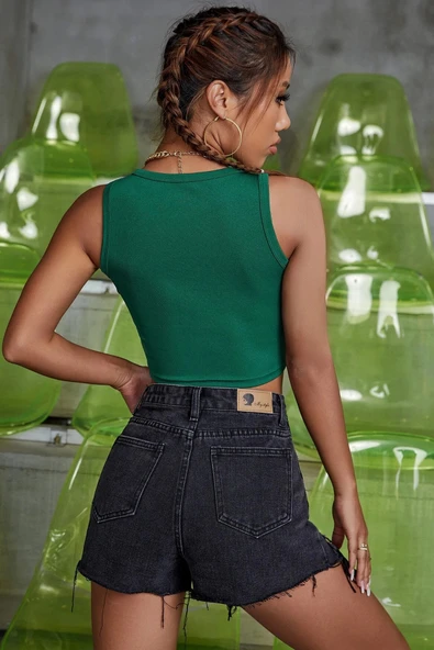 Kadın Yeşil Kare Yaka Crop Top Bluz - Şık, Rahat ve Kolay Kombinlenebilir - Resim 3