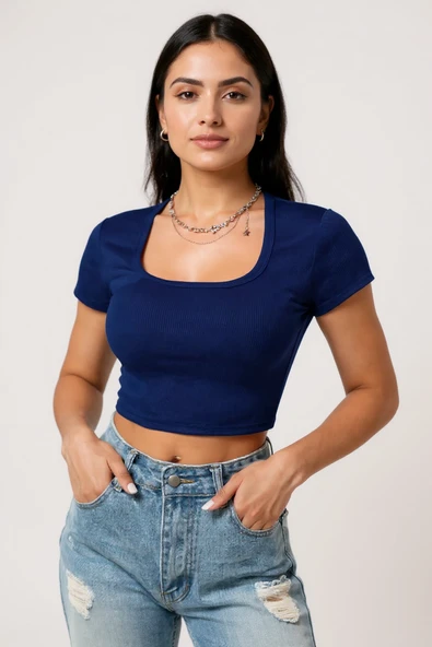 Kadın Lacivert Yarım Kol Düz Yaka Crop Top Bluz - Şık, Rahat ve Kolay Kombinlenebilir - Resim 2
