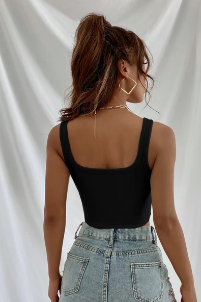 Kadın Siyah Kalın Askılı Crop Top Büstiyer - Modern ve Şık Tasarım - Resim 3