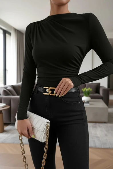 Kadın Siyah Belden ve Boyundan Büzgü Detaylı Uzun Kollu Bluz - Resim 4