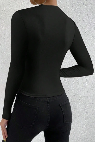Kadın Siyah Belden ve Boyundan Büzgü Detaylı Uzun Kollu Bluz - Resim 3