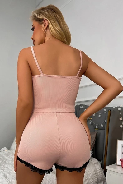 Kadın Pembe Alt Ve Üst Dantel Detaylı Şortlu Gecelik Takımı - Resim 2