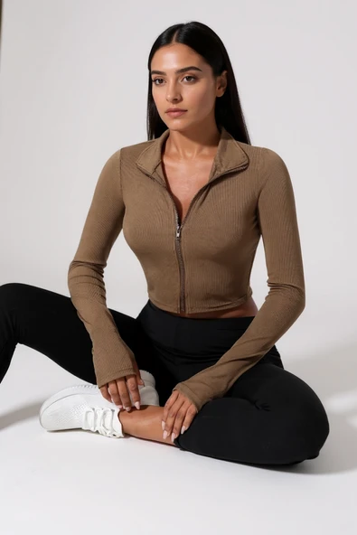 Kadın Kahverengi Uzun Kol Fermuarlı Parmak Geçme Detaylı Dik Yaka Crop Top Bluz - Resim 2