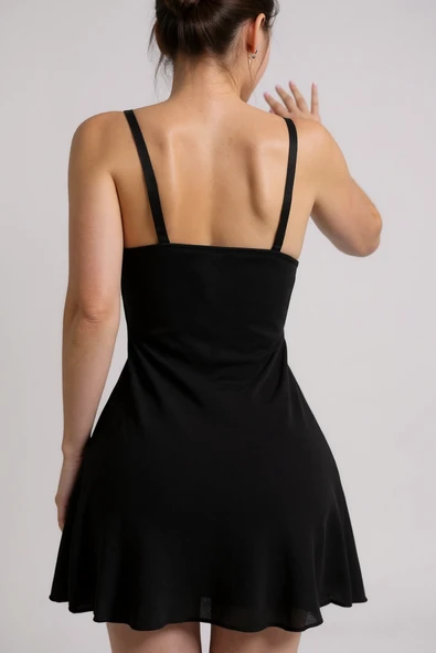 Kadın Siyah Askılı Beli Dantelli Göğsü Fiyonklu Şık Gecelik - Modern ve Şık Tasarım - Resim 2