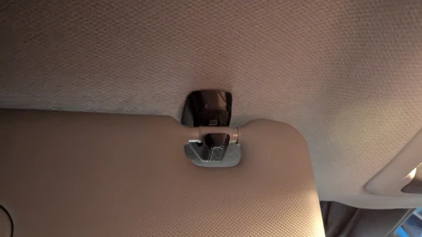 Chevrolet Bolt EV Güneşlik Ayak Aparat - 6863579 - Resim 3