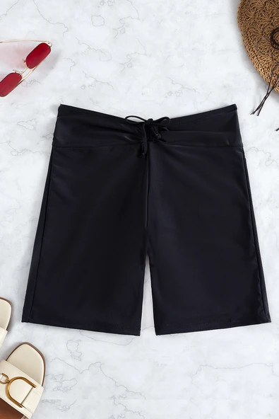 Kadın Siyah Önden Bağcıklı Deniz Şortu - Modern ve Şık Tasarım - Resim 6