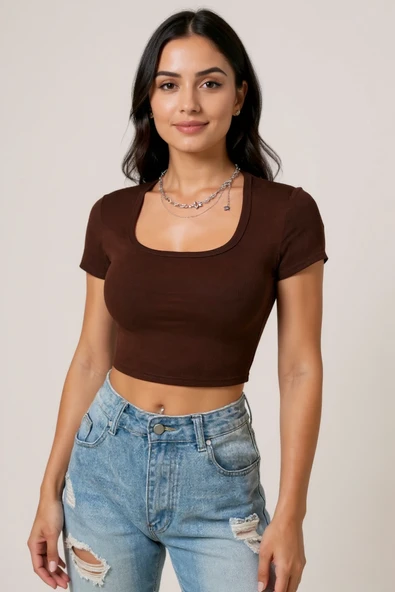 Kadın Kahverengi Yarım Kol Düz Yaka Crop Top Bluz - Şık, Rahat ve Kolay Kombinlenebilir - Resim 3
