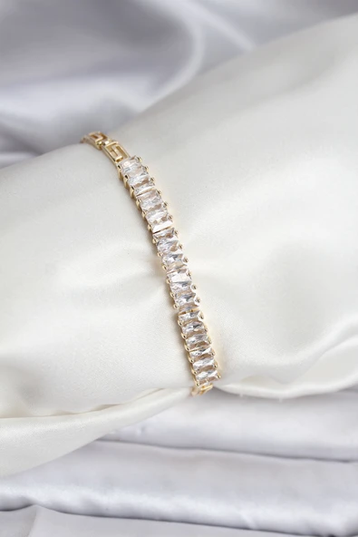 14K Gold Renk Kaplama Zirkon Taşlı Baget Model CM Kadın Bileklik ürün görseli 1
