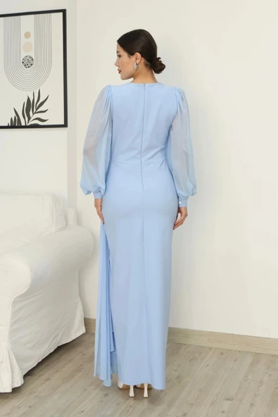 Yakası Tül Bel Detaylı Pile ve Yırtmaçlı Abiye Elbise 2313-Bebe Mavisi - Resim 6