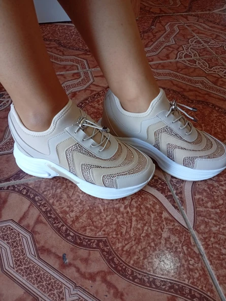 Kadın Yüksek Taban Rahat Şık Günlük Spor Ayakkabı Bej Renk - Resim 2