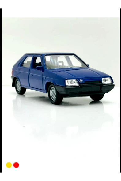 Welly 1:36 Skoda Favorit Çek Bırak Model Metal Araba Egitici Oyuncaklar Erkek Cocuk Oyuncak ürün görseli 1