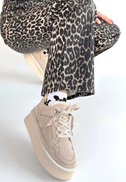 Muden Bej Süet Bağcıklı Bot ürün görseli 1