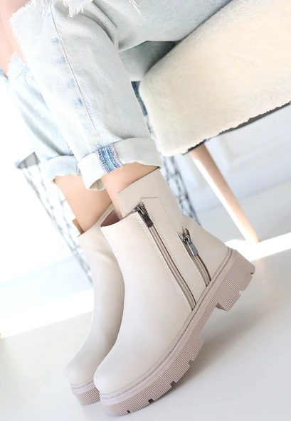 Menta Bej Cilt Fermuar Aksesuarlı Bot - Resim 3