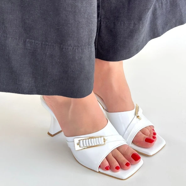 Sief Beyaz Rugan Topuklu Terlik - Resim 4