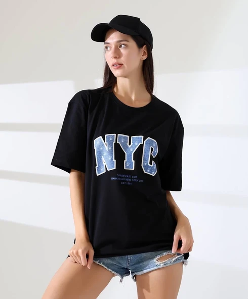 Oversize tişört ürün görseli 1