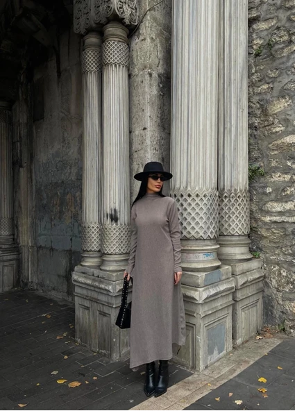 Boğazlı kalın bürümcük uzun elbise vizon ürün görseli 1