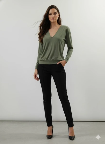Kadın Uzun Kollu V Yaka Bluz ürün görseli 1