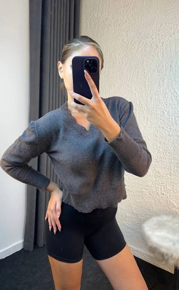 Kadın Uzun Kollu V Yaka Triko Kazak ürün görseli 1