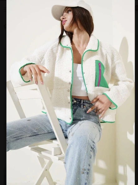 Yeşil fermuar cepli kuzu mont beyaz t1085 - Resim 3