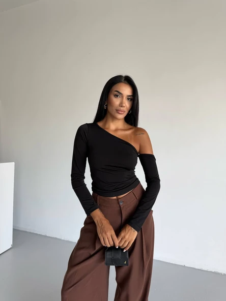 Omuz detaylı kollu bluz siyah f2336 - Resim 2