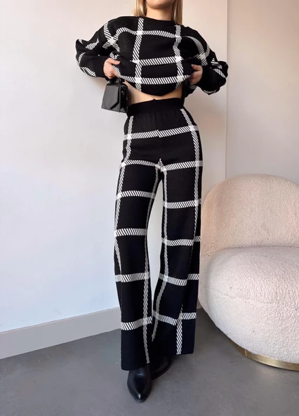 Ekoseli triko takım siyahbeyaz ürün görseli 1