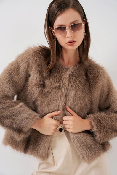 Peluş Kürk Mont 5225 - Bisküvi ürün görseli 1