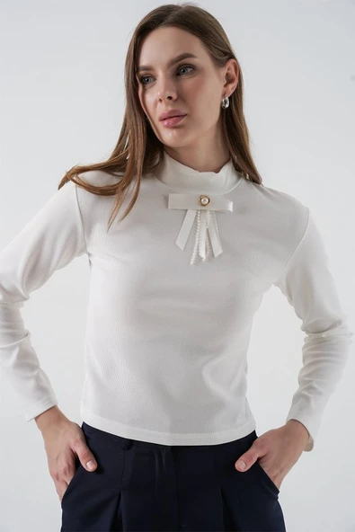 Kurdale Detay Uzun Kollu Bluz 977 - Beyaz - Resim 3