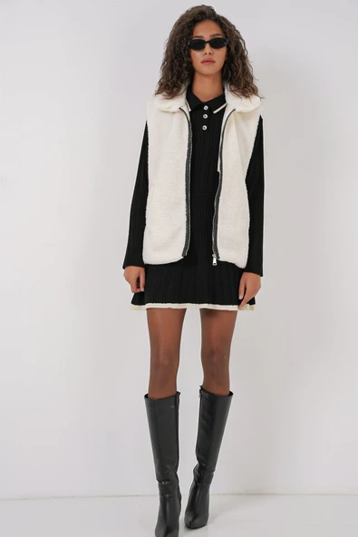 6793 Peluş Yelek - Beyaz - Resim 4