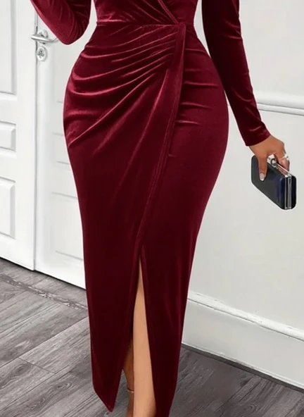 Kadın Uzun Kollu Kruvaze Yaka önünden çapraz Detaylı Uzun Kadife Elbise - Resim 3