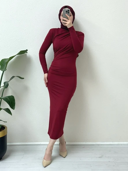Yanı Büzgülü Uzun Skuba Elbise -Bordo - Resim 3