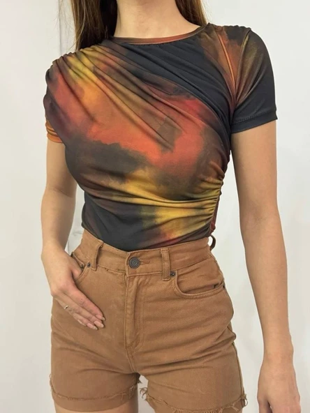 Bel Omuz Büzgülü Batik Baskı Sendy Bluz  -Kiremit - Resim 2