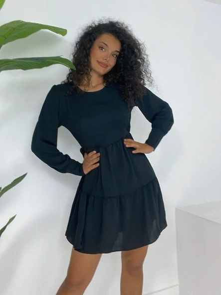 Yuvarlak Yaka Beli Lastikli Eteği Katlı Ayrobin Elbise -Siyah ürün görseli 1