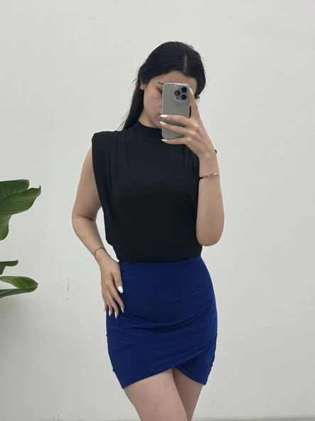 Sıfır Kol Vatkalı Sandy Bluz -Siyah - Resim 4