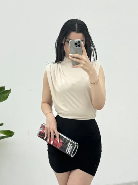 Sıfır Kol Vatkalı Sandy Bluz -Bej - Resim 3