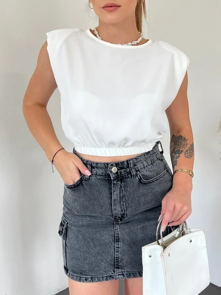 Omuzları Vatkalı Beli Lastikli  Bluz -Beyaz ürün görseli 1