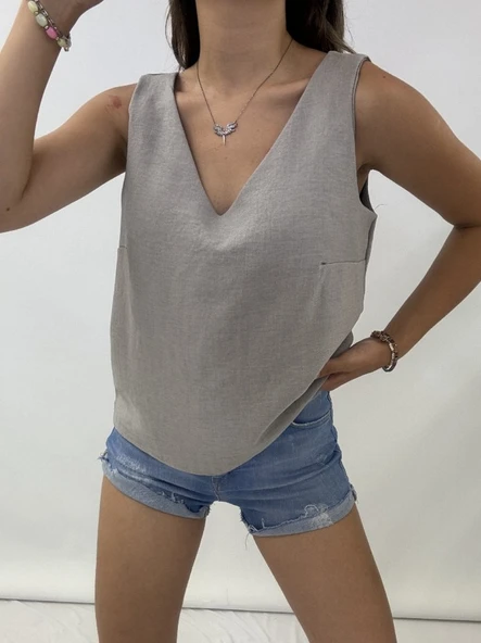 V Yaka Sıfır Kol  Keten Bluz    -Gri - Resim 2